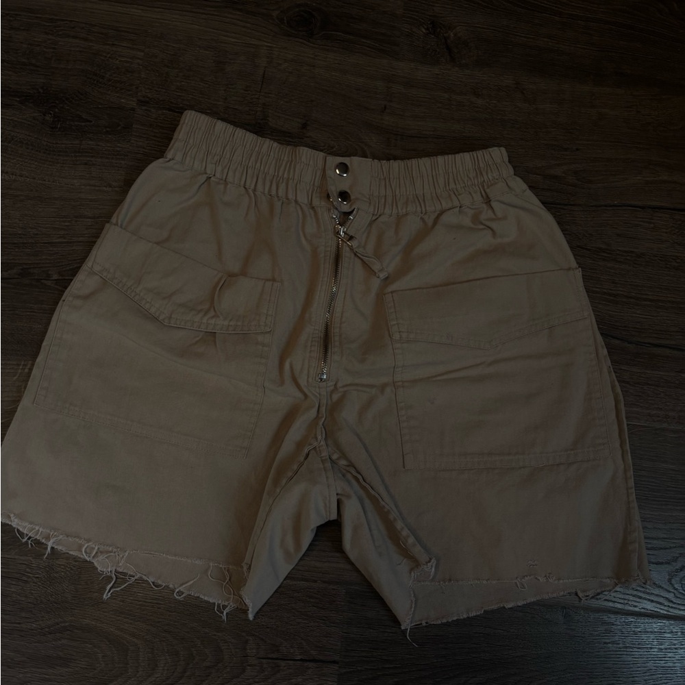 Men's Tan Casual Shorts